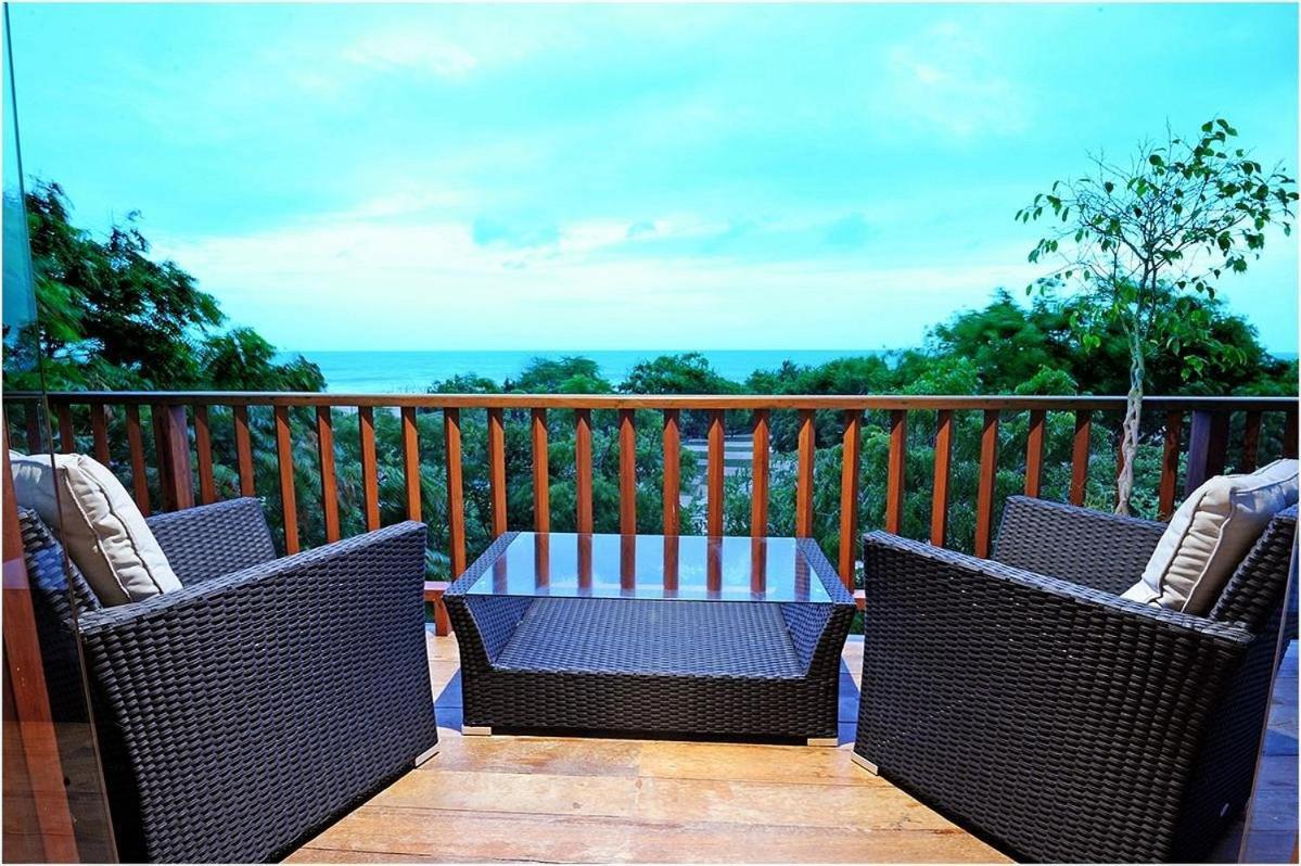 Nikara Luxury Beach House ทิซซามาฮารามา ภายนอก รูปภาพ