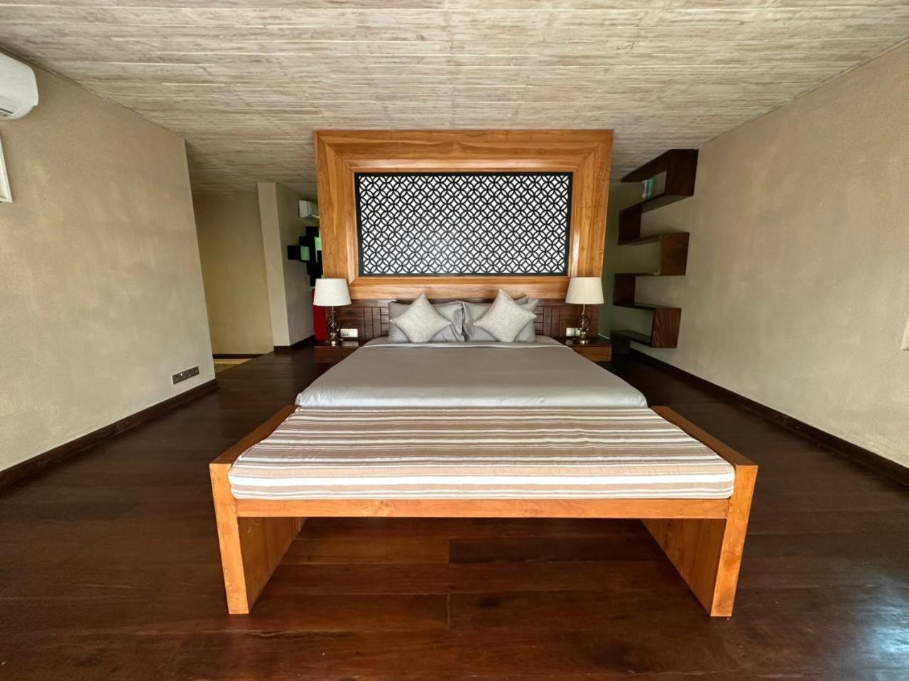 Nikara Luxury Beach House ทิซซามาฮารามา ภายนอก รูปภาพ