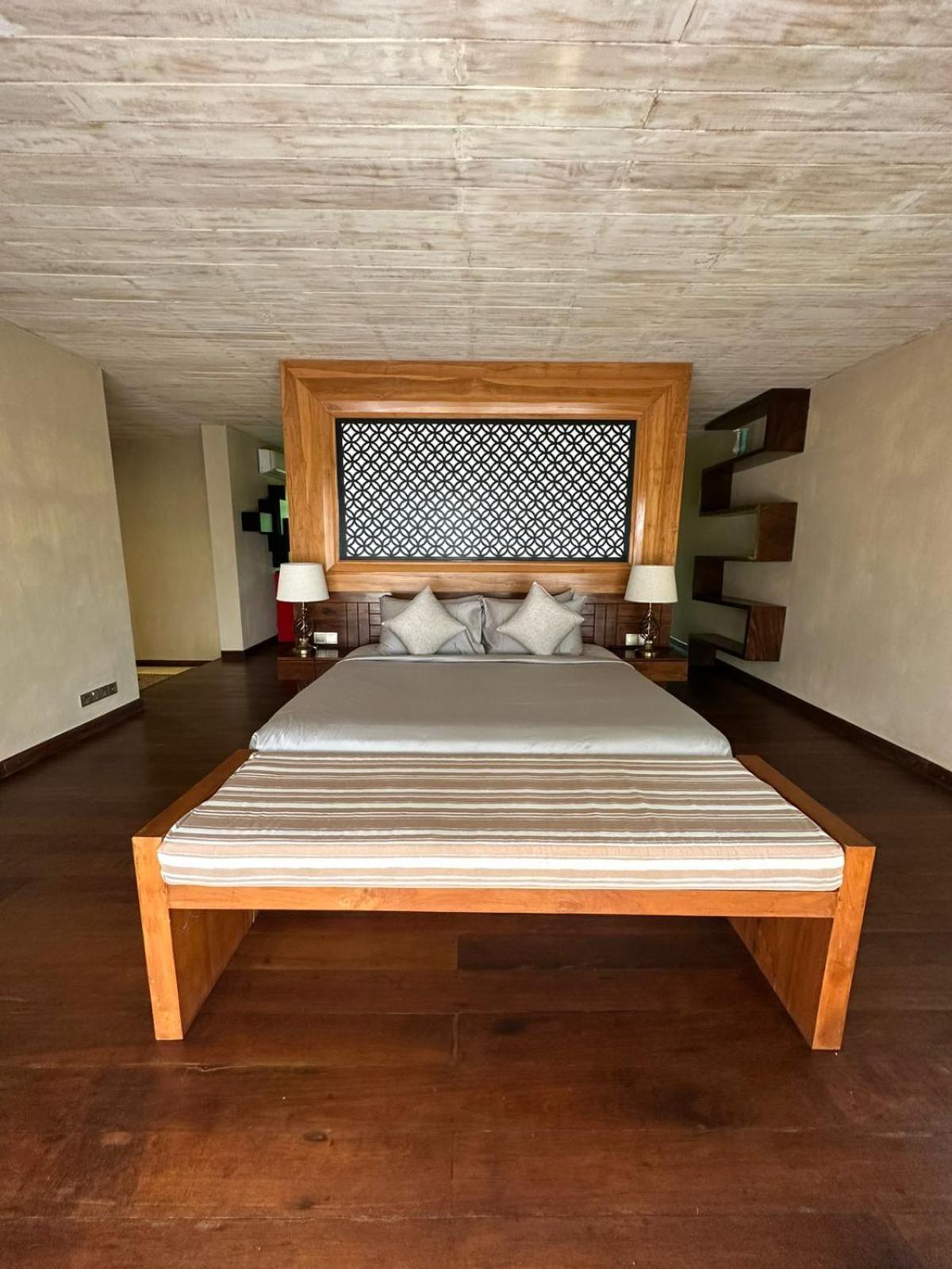 Nikara Luxury Beach House ทิซซามาฮารามา ภายนอก รูปภาพ