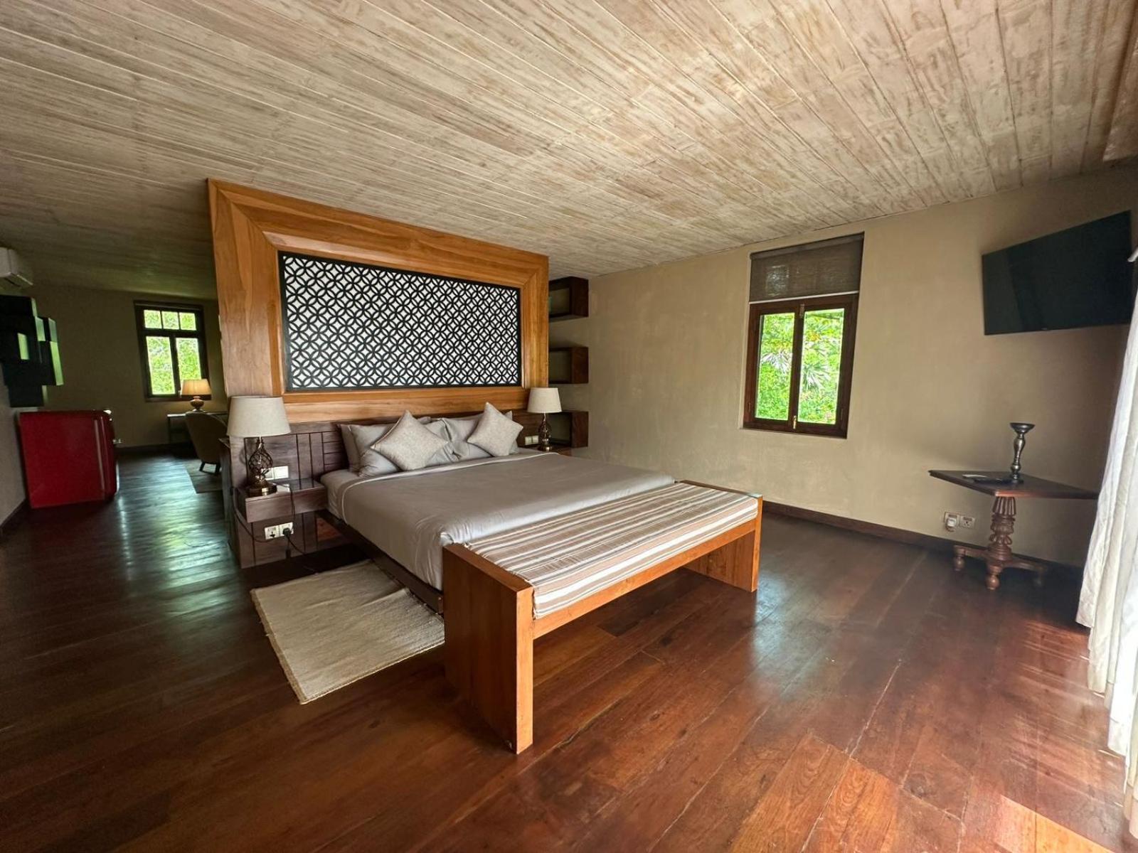 Nikara Luxury Beach House ทิซซามาฮารามา ภายนอก รูปภาพ