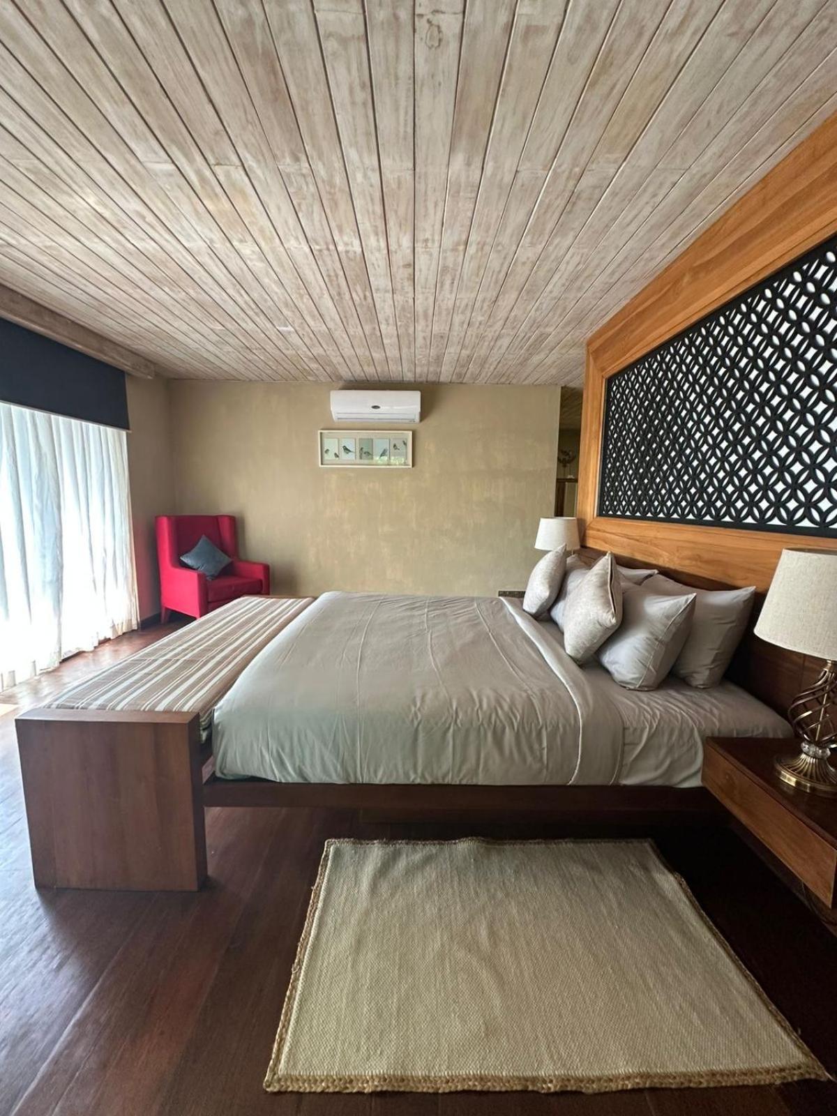 Nikara Luxury Beach House ทิซซามาฮารามา ภายนอก รูปภาพ