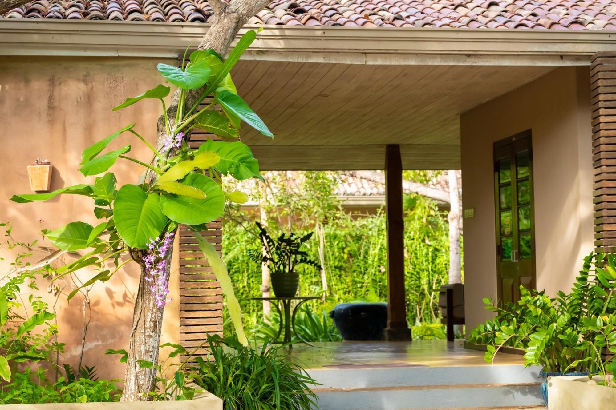 Nikara Luxury Beach House ทิซซามาฮารามา ภายนอก รูปภาพ